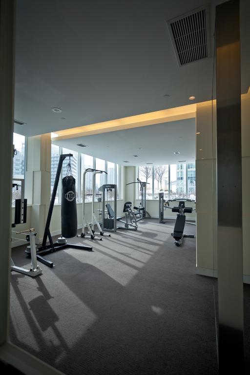 Red Maple Suites - Icon Toronto Eksteriør billede
