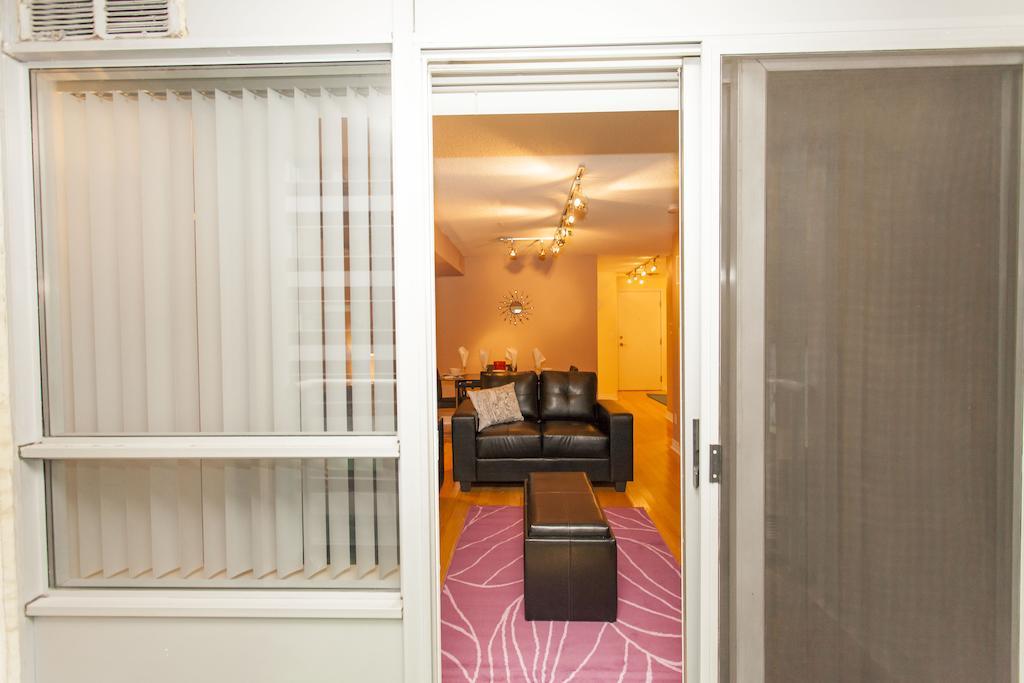 Red Maple Suites - Icon Toronto Værelse billede