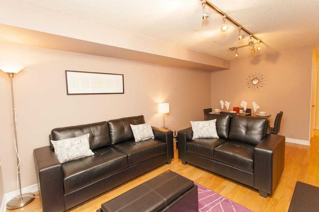 Red Maple Suites - Icon Toronto Værelse billede