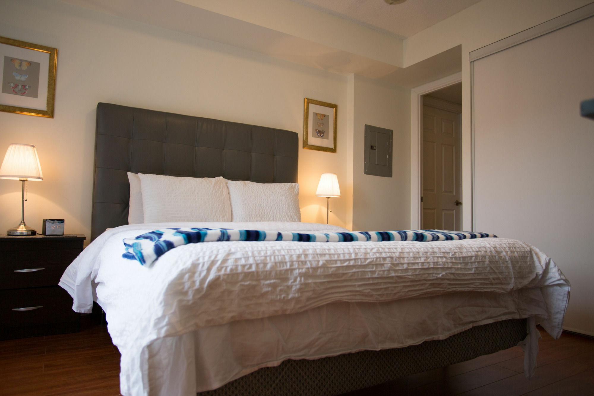 Red Maple Suites - Icon Toronto Eksteriør billede
